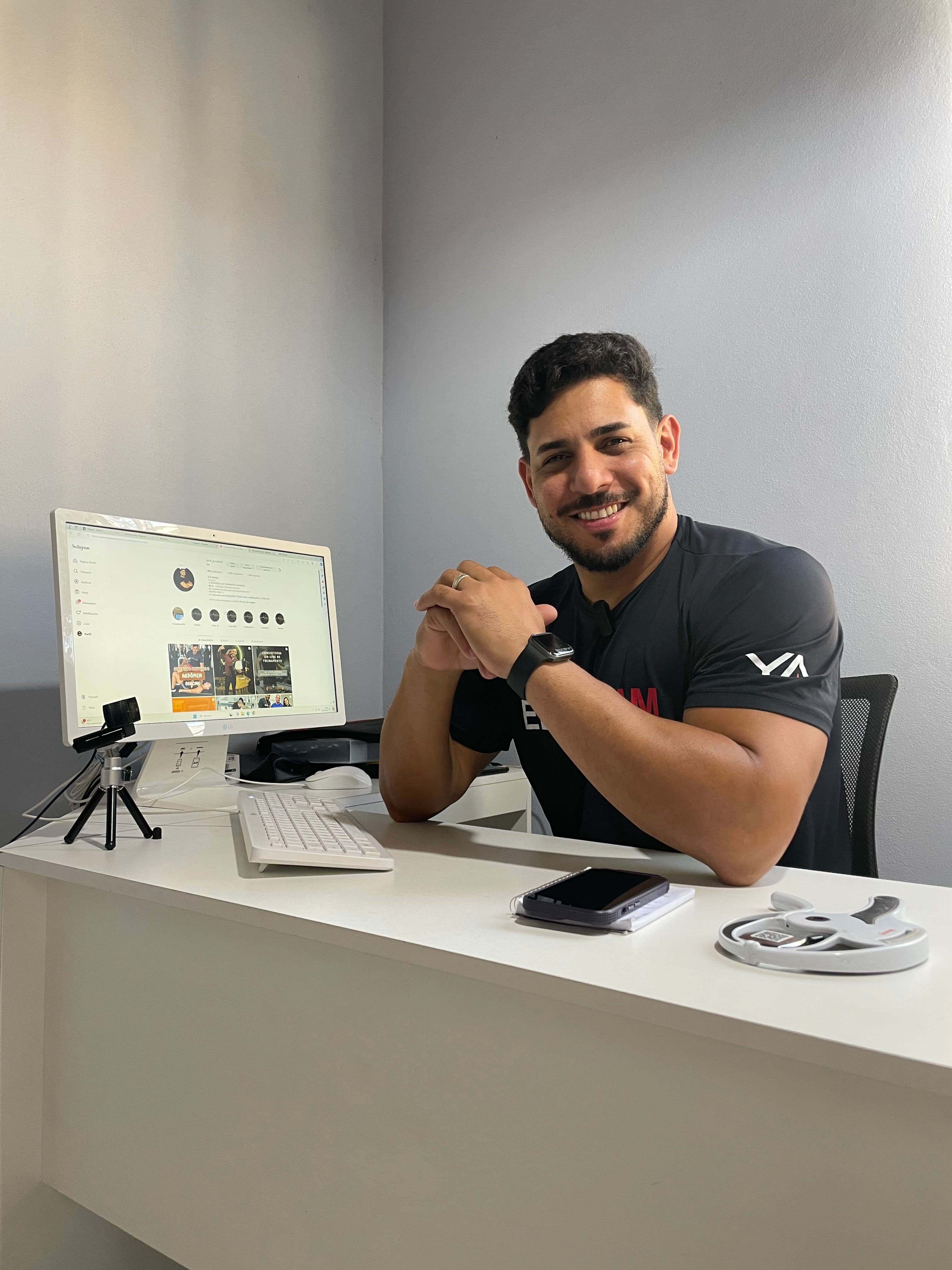 Yuri Almeida — personal trainer especializado em treinamento feminino